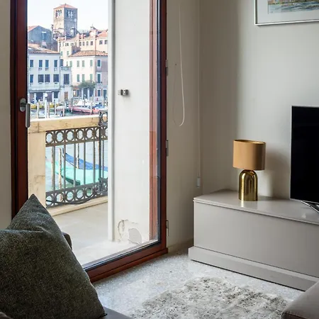 Grand Canal Luxury Apartment With Terrace R&R Venice Exterior photo